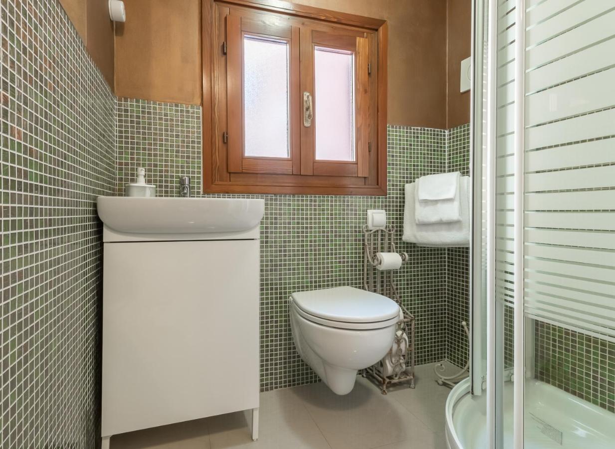 Ca' Falier Blue - 10 Min From Train And Bus Station Venecia Exterior foto